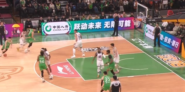 c7-全场战报|高诗岩末节12分，山东84：79辽宁，迎来两连胜