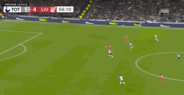 1734894742844010626.gif 索博.gif